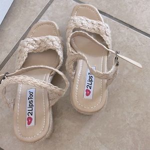 Never worn just don’t use them at all.